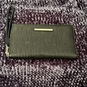 Steve Madden Wallet
